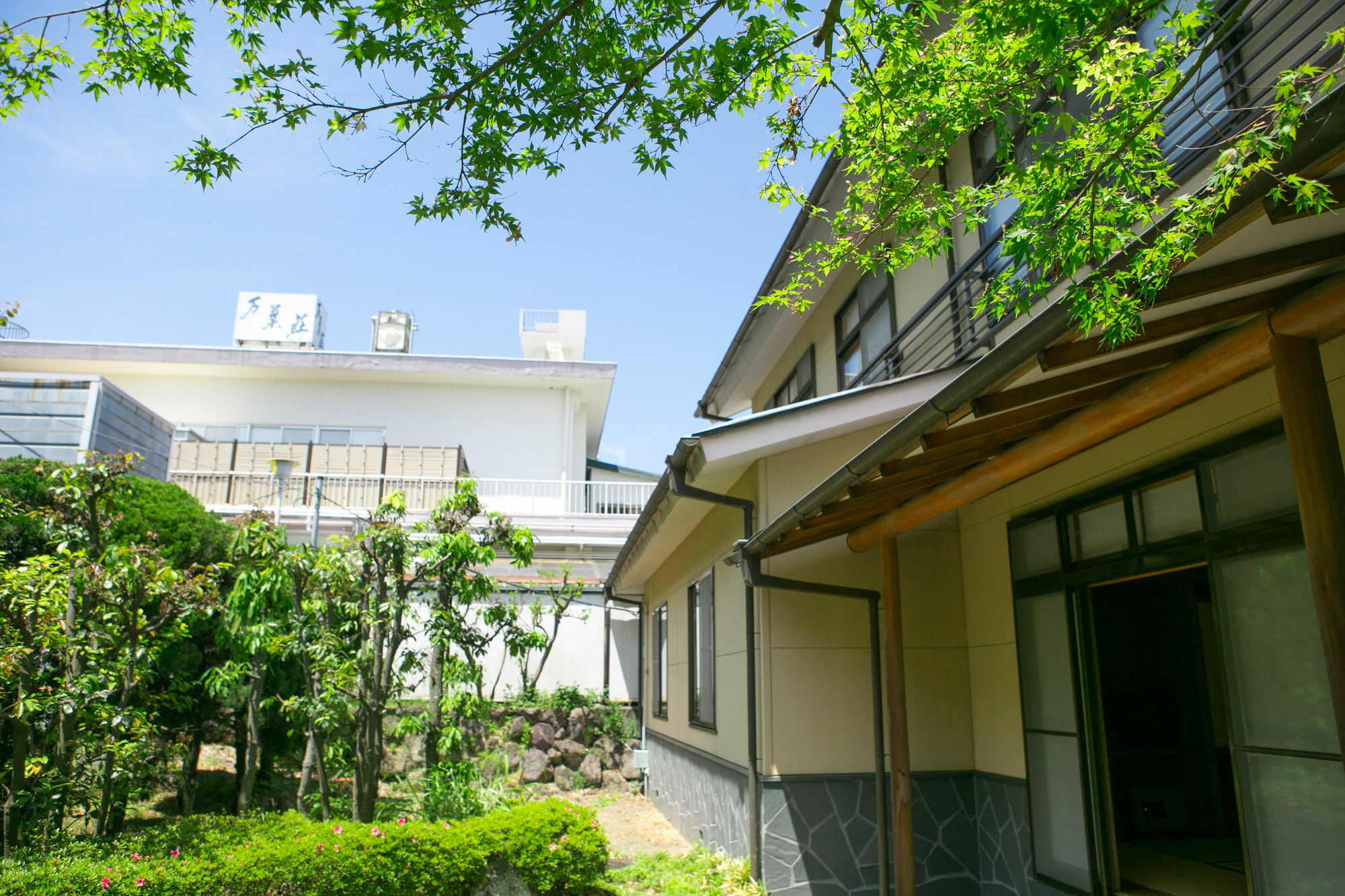 Hotel Yugawara-Onsen Manyoso Exteriér fotografie